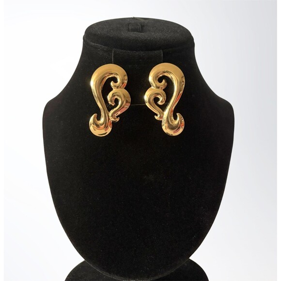Vintage Golden Hues Collection Goldtone Scrollwork Earrings | Avon Collectible - Picture 1 of 3